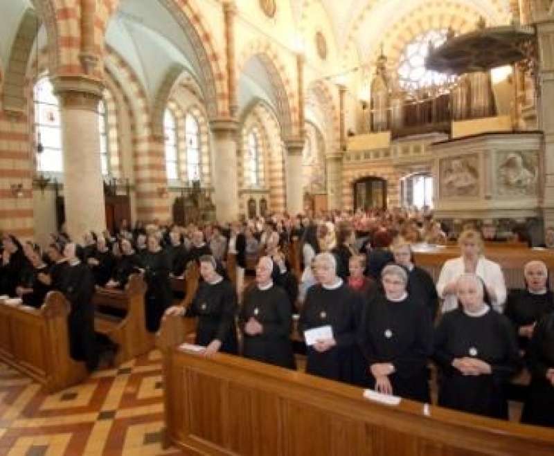 Proslava posvete 40. obljetnice  Presvetom Srcu Isusovu u Splitu i Sarajevu