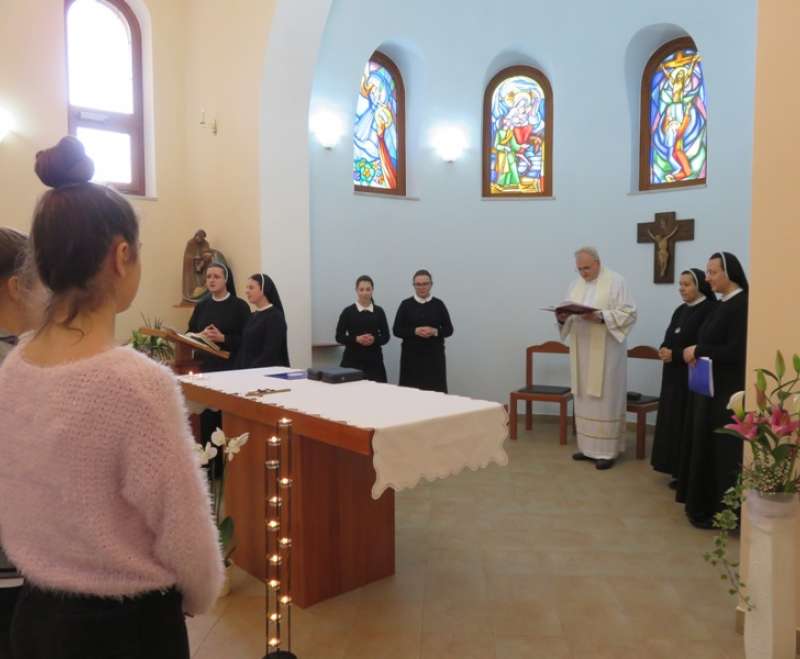 Sarajevo - dvije pripravnice sestara Služavki Maloga Isusa ušle u Postulaturu