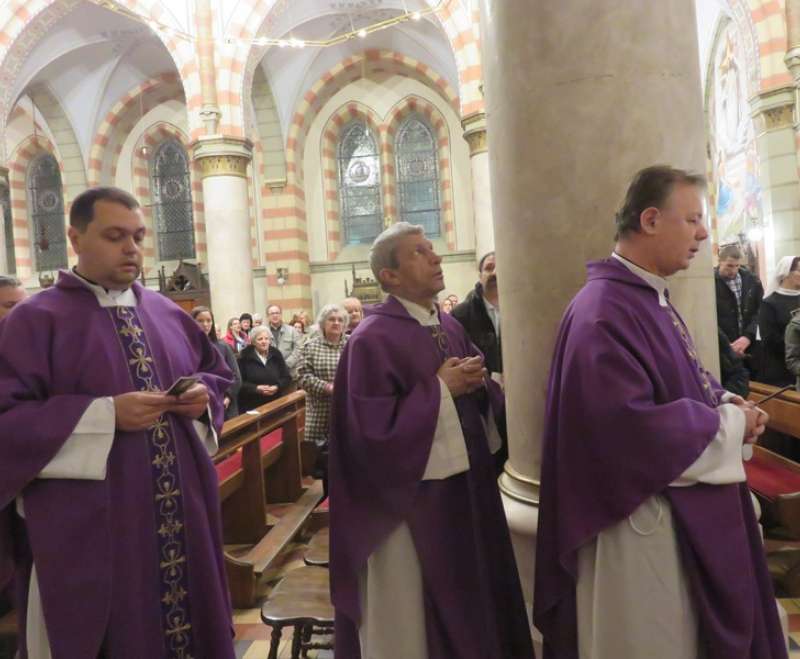 Stadlerov dan i prvi korizmeni petak  u  katedrali Srca Isusova u Sarajevu