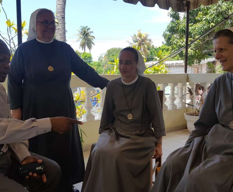 Vizitacija časne majke s. Marije Banić sestrama misionarkama na Haitiju