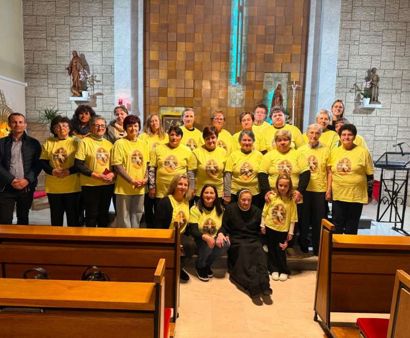 Hodočašće PMI iz triju župa u samostan Betlehem na zagrebačkom Kraljevcu Hodočašće PMI iz triju župa u samostan Betlehem na zagrebačkom Kraljevcu