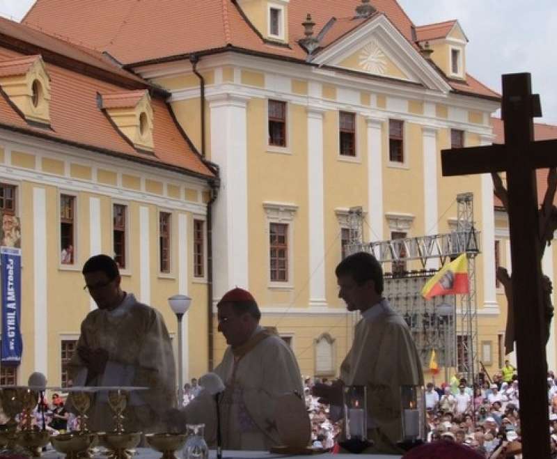 Euharistijsko slavlje prigodom 1150. obljetnice dolaska sv. Ćirila i Metoda na slavenske prostore