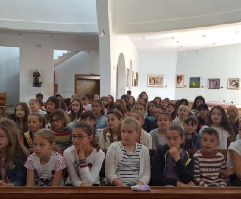 Održana duhovna obnova za PMI, djecu i mlade u župi Gospa od Zdravlja u Neumu