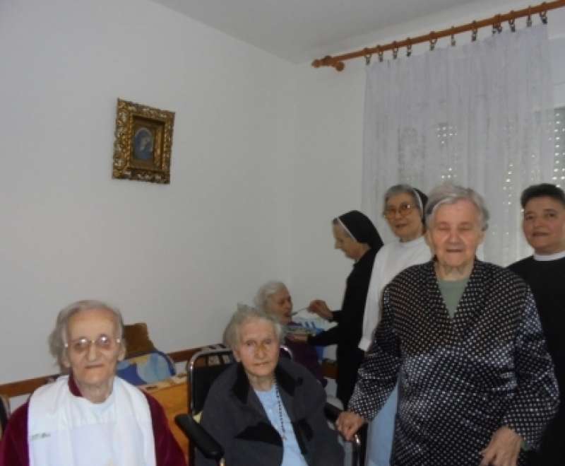 Vrhovna glavarica Družbe u službenom pohodu zajednicama sestara Sarajevske provincije