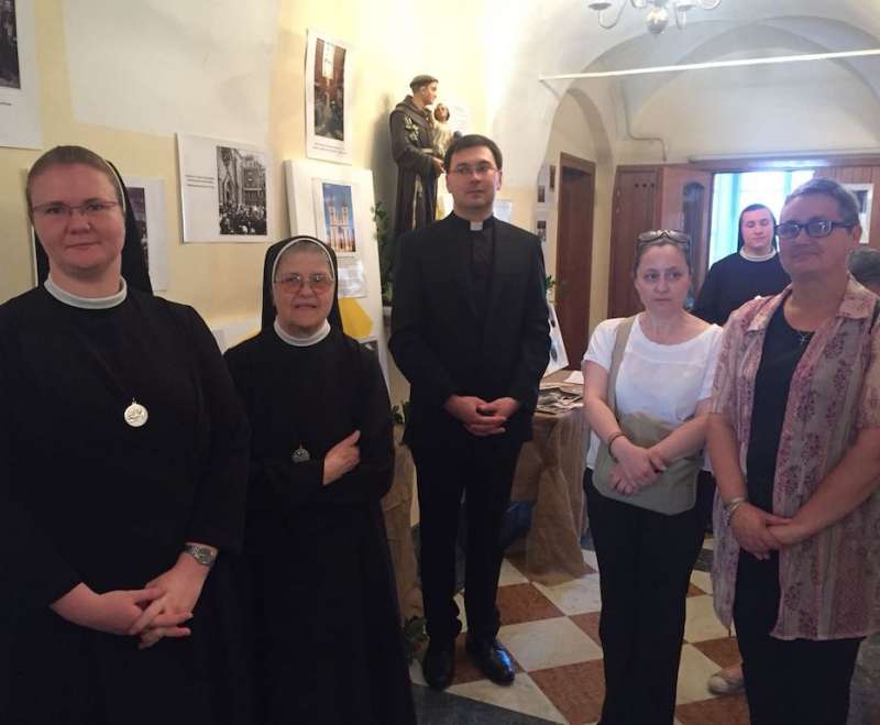 Otvaranje putujuće izložbe o sl. Božjem nadbiskupu Josipu Staderu  u samostanu Antunovac