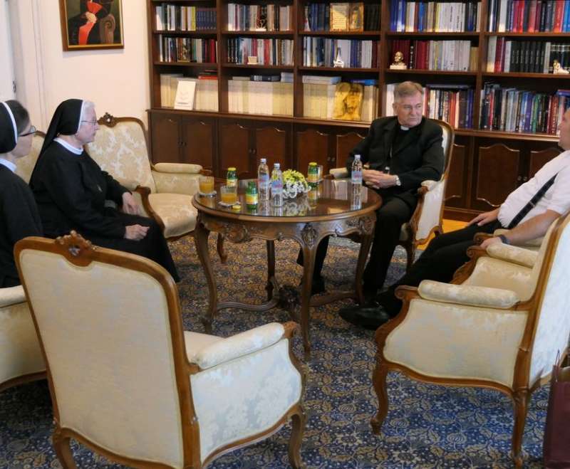 Nova provincijalka sestara Služavki Malog Isusa kod nadbiskupa Barišića