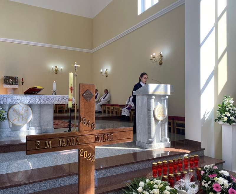 Sahranjena s. M. Janja (Mara) Mićić, Služavka Maloga Isusa