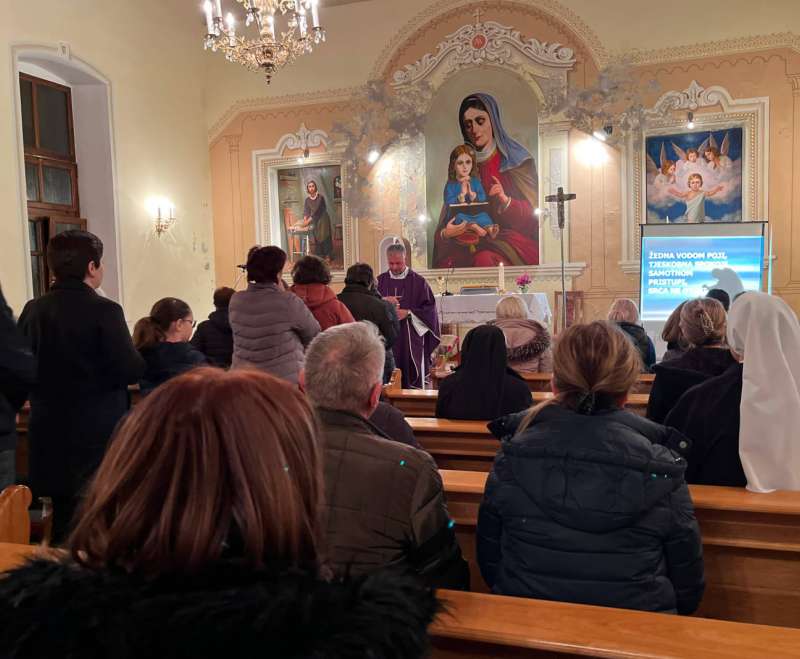 Duhovna priprema prigodom 100. obljetnice dolaska sestara u Vinkovce