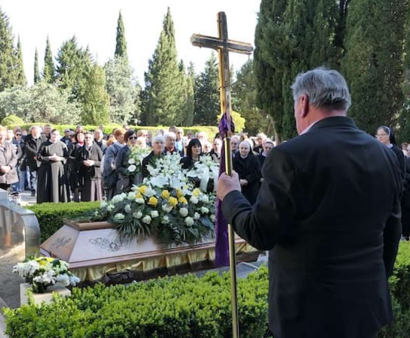 Oproštaj od s. M. Elvire (Ivanke) Vukušić