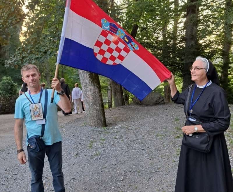 Hodočašće u Lourdes