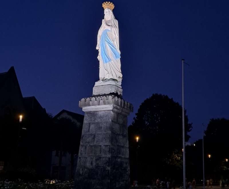 Hodočašće u Lourdes