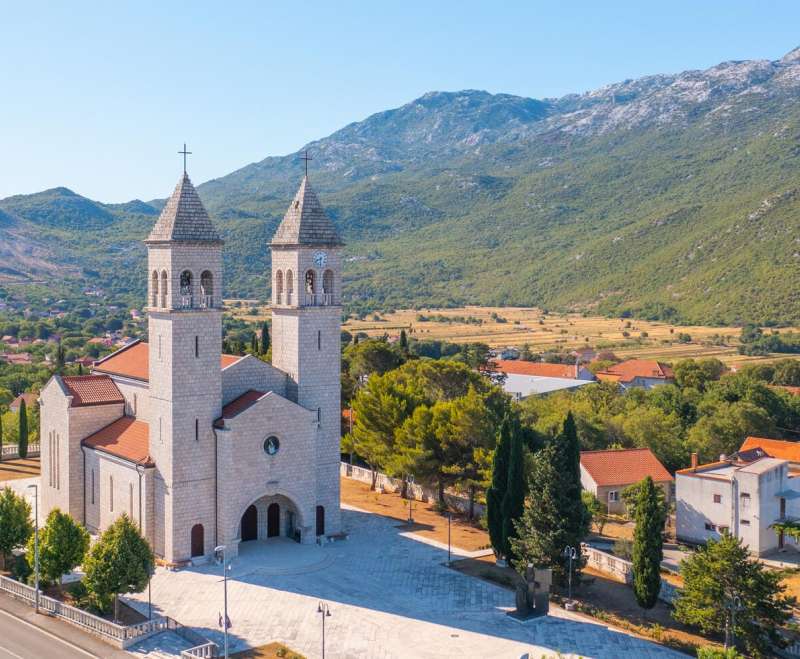 Iskrice sa terena za nadu u budućnosti