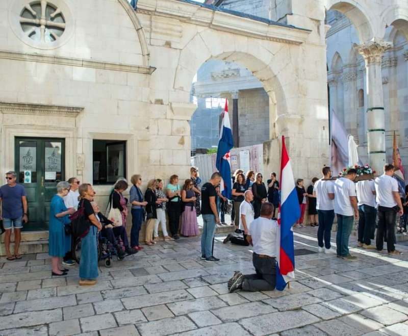 Iskrice sa terena za nadu u budućnosti
