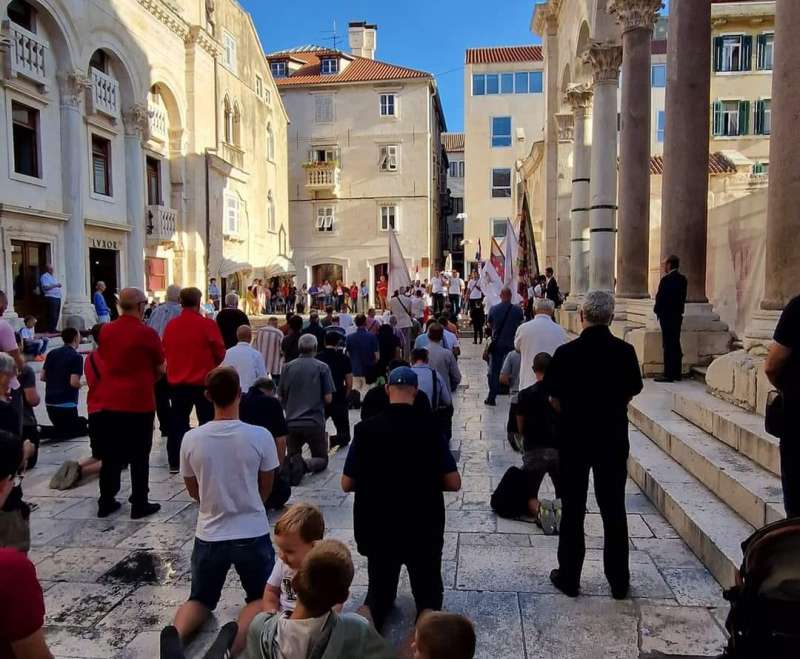 Iskrice sa terena za nadu u budućnosti