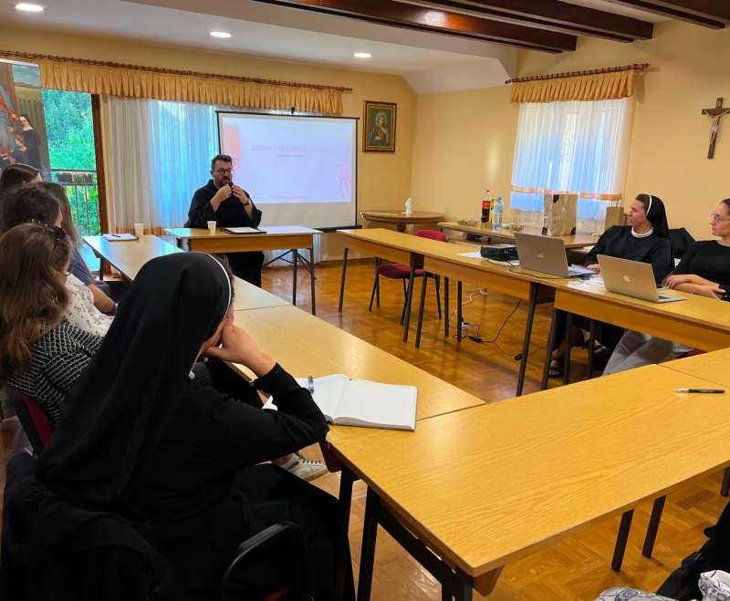 Odgojiteljsko vijeće Dječjeg vrtića Cvjetnjak