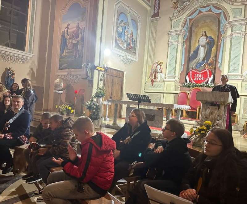 Održan humanitarni koncert i prodajna izložba za djecu Stadlerovog dječjeg “Egipta”