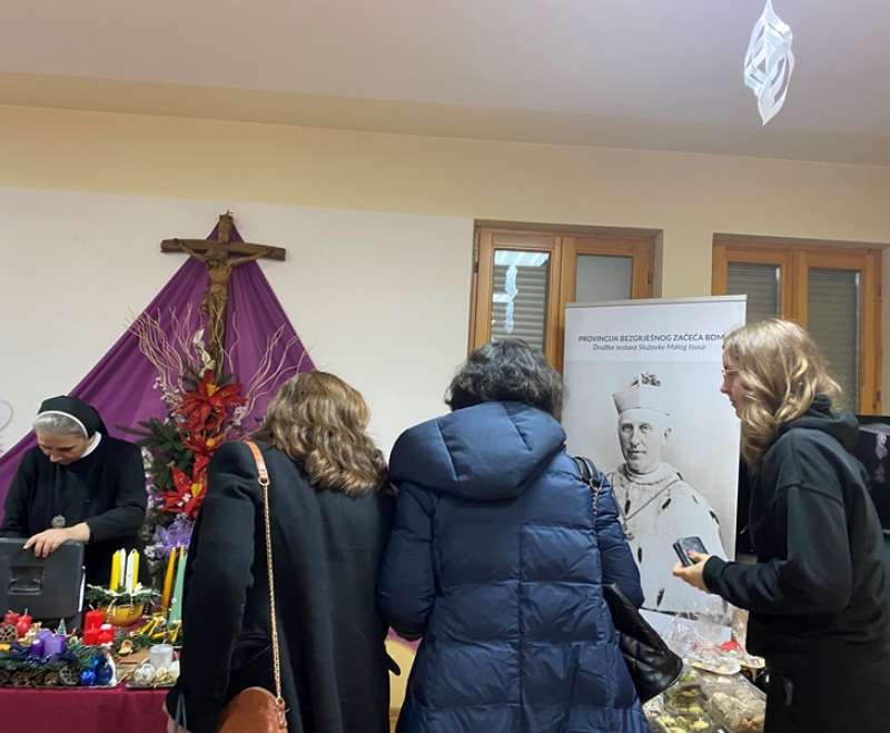 Održan humanitarni koncert i prodajna izložba za djecu Stadlerovog dječjeg “Egipta”