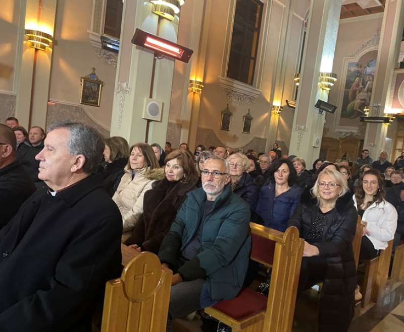 Održan humanitarni koncert i prodajna izložba za djecu Stadlerovog dječjeg “Egipta”