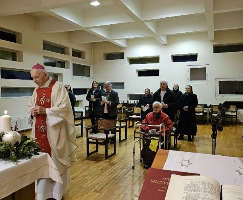 Božić - Rođenje Isusovo „Narod koji je u tmini hodio svjetlost vidje veliku;…” (Iz 9,1)