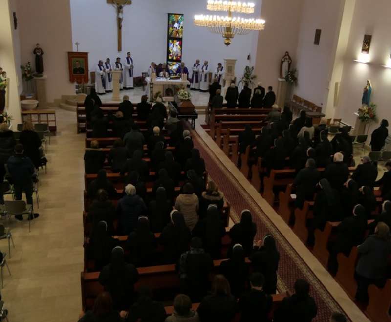 “Evo Zaručnika, iziđite mu u susret!”
