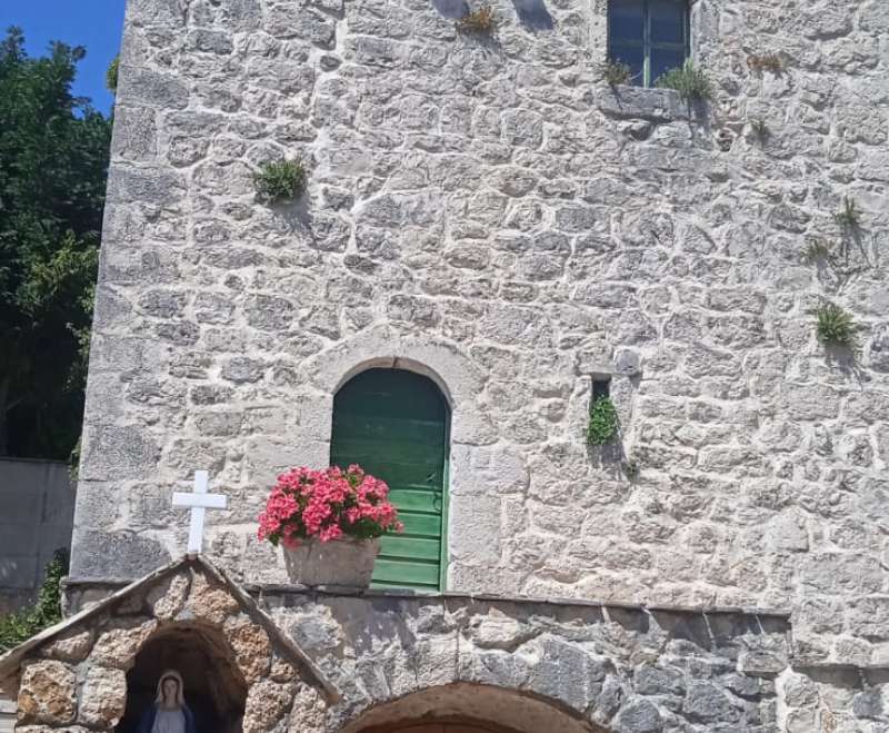 Blagoslov kapelice u Vrgorcu