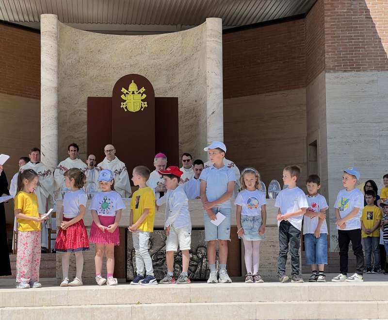 Hodočašće katoličkih vrtića i škola u Mariju Bistricu