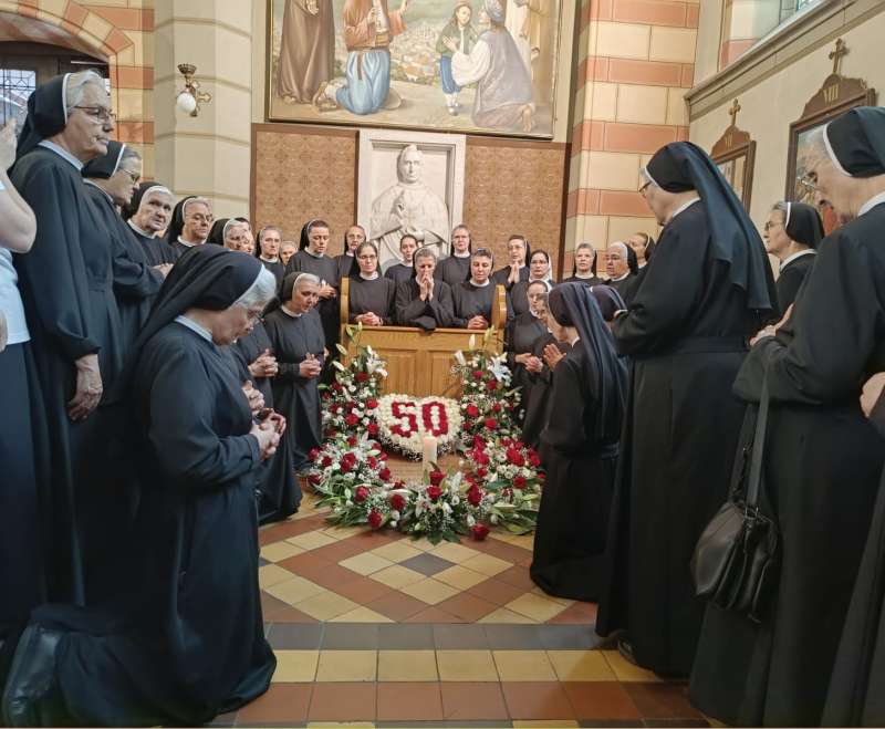 50.- a obljetnica posvete Družbe Presvetom Srcu Isusovu