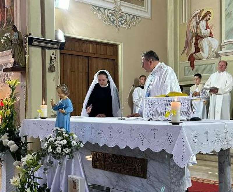 Slavlje redovničkih zavjeta sestara Služavki Maloga Isusa sarajevske provincije