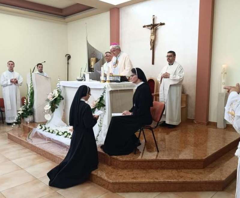 Zahvala Bogu za jubileje i obnova redovničkih zavjeta