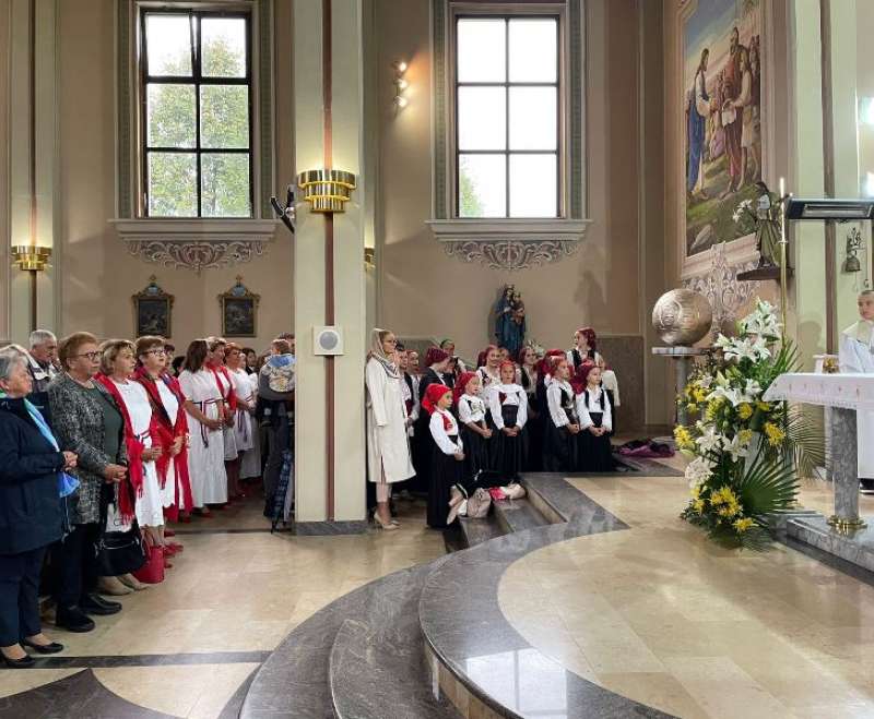 Župa Gromiljak proslavila svoju Nebesku Zaštitnicu