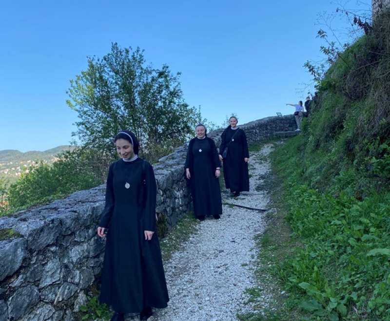U Doboju održan susret sestara juniorki SMI