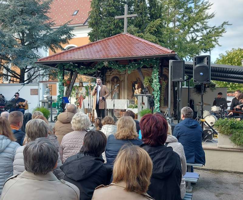 „Bog ljubi vesela darivatelja!“ (2 Kor 9,7)