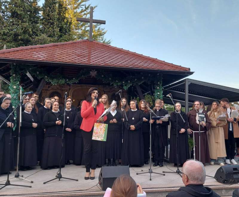 „Bog ljubi vesela darivatelja!“ (2 Kor 9,7)