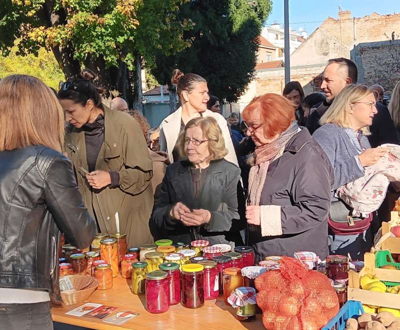 Kad se Prijatelji udruže
