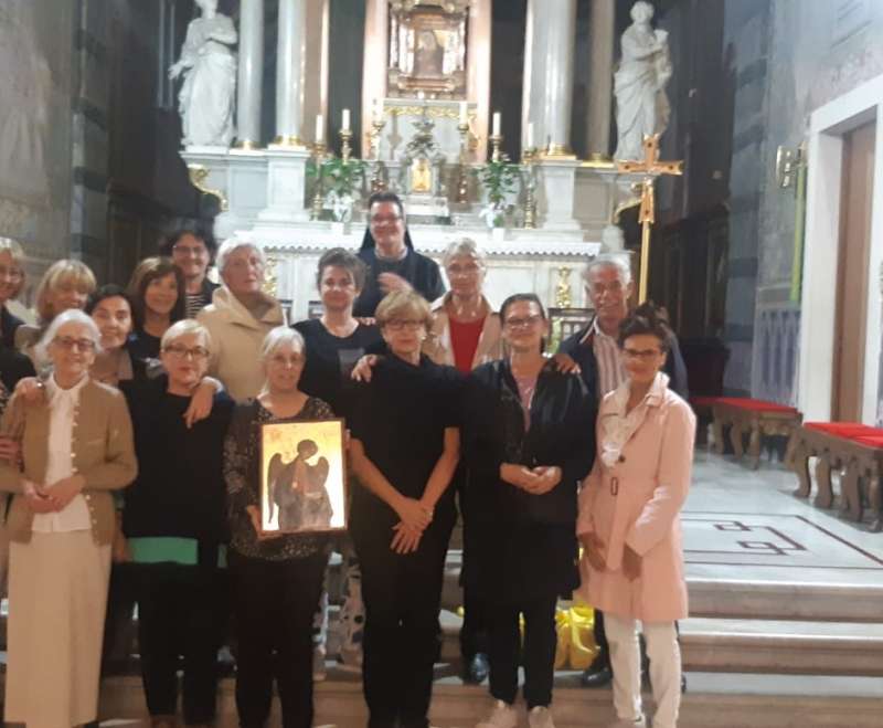 Divan li je mjesec listopad sa sv. Rafaelom
