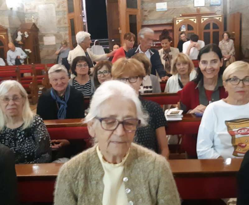 Divan li je mjesec listopad sa sv. Rafaelom