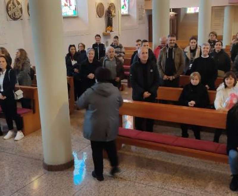 Župni zbor i Prijatelji Maloga Isusa iz Gromiljaka na jednodnevnom izletu u Rami