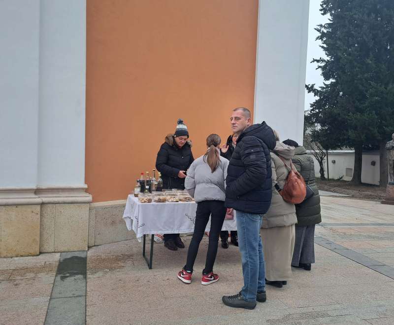 Slatka nedjelja Caritasa u Stenjevcu