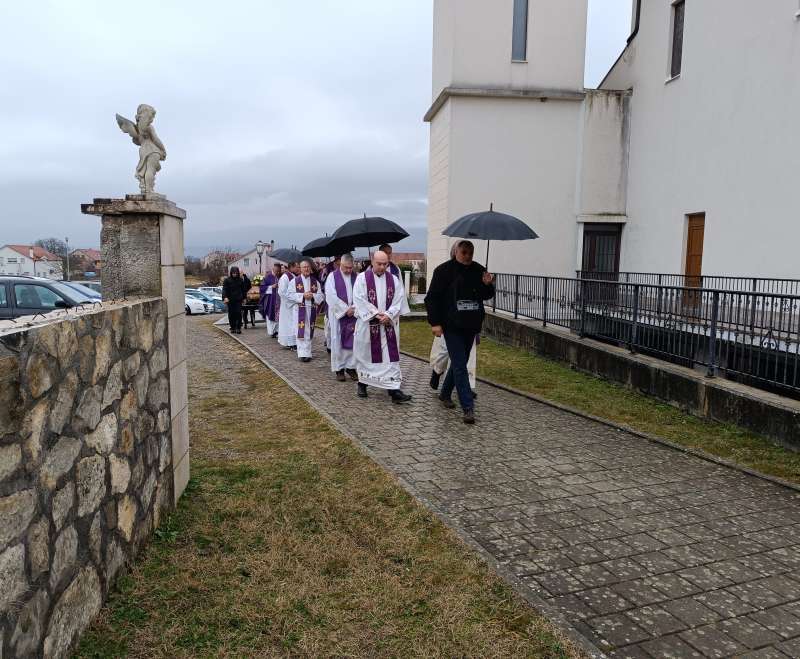 Oproštaj od s. M. Milivoje, Nedjeljke Čalo