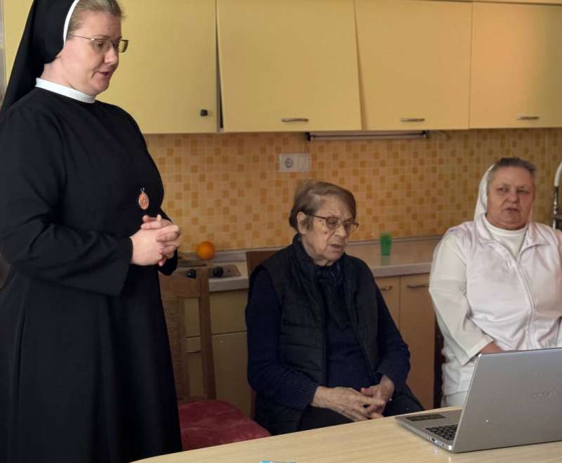Naša Gospo Lurdska, okrepo slabih, moli za nas!
