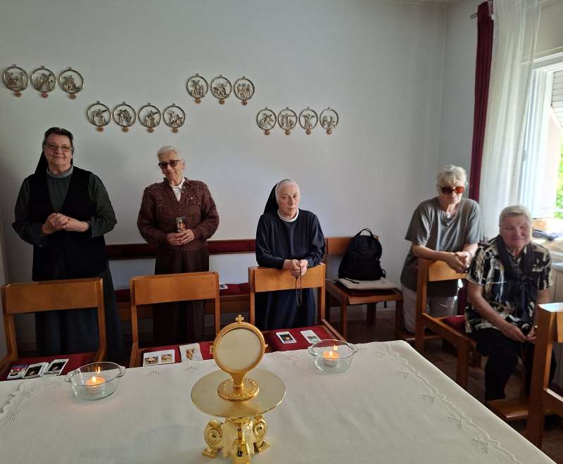 Euharistijsko klanjanje sa  Stadlerom u svibnju