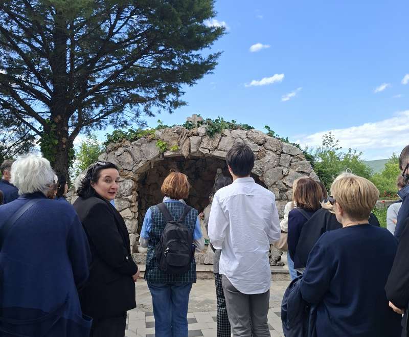 Prijatelji Maloga Isusa na zajedničkom susretu kod Gospe Sinjske