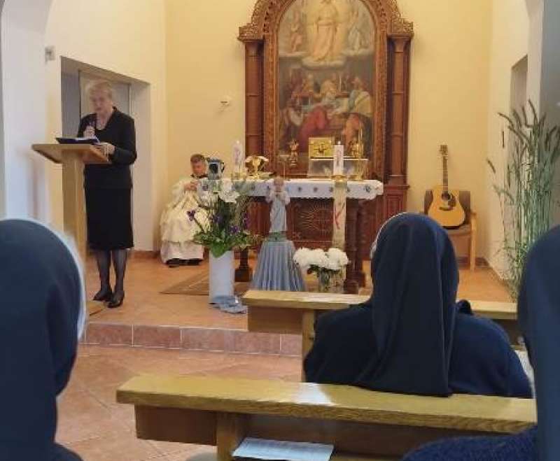 Pobožnost malom Isusu u Vitezu