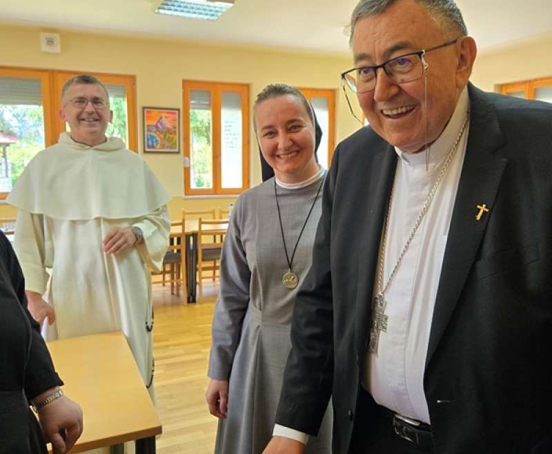 Susret  sestara u Kući Navještenja s uzoritim kardinalom Vinkom Puljićem