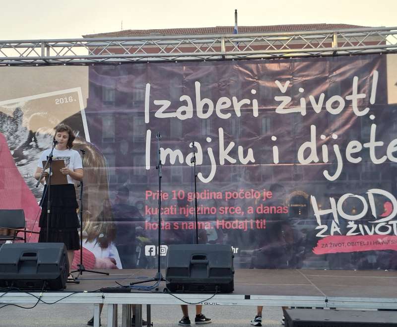 Hodali  za život i obitelj u Splitu