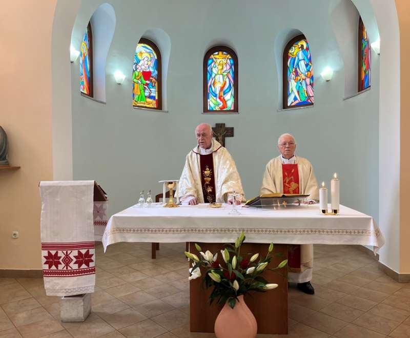 Samostan Egipat: slavlje sv. Ane i dijamantnog jubileja misništva vlč. Marka Perića