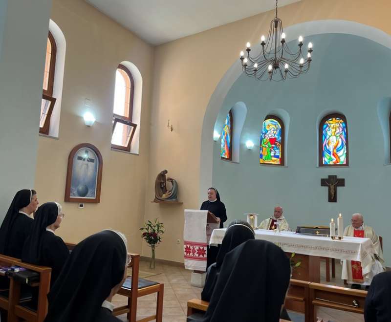 Samostan Egipat: slavlje sv. Ane i dijamantnog jubileja misništva vlč. Marka Perića