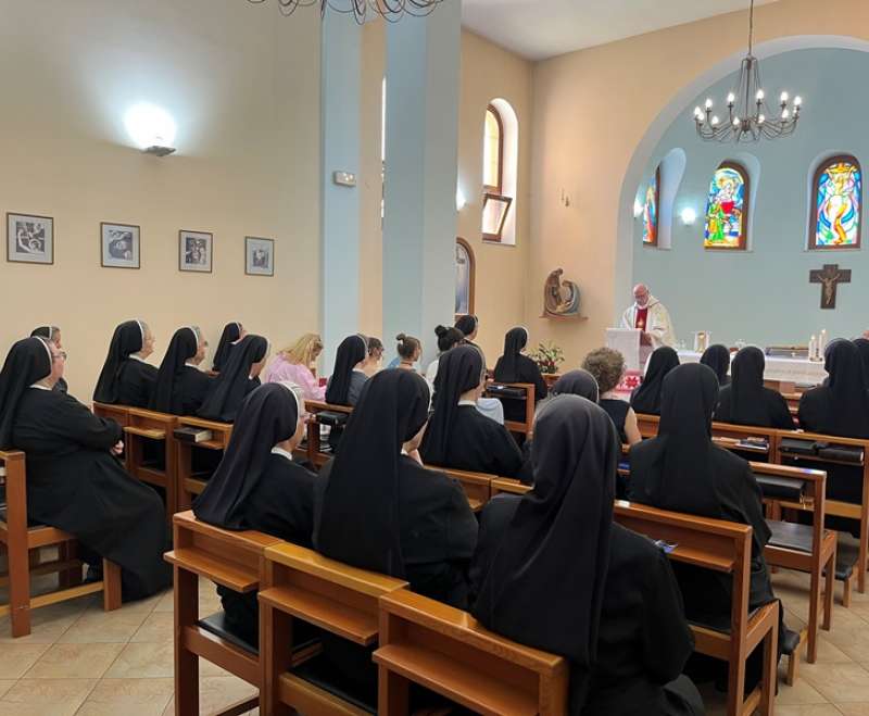 Samostan Egipat: slavlje sv. Ane i dijamantnog jubileja misništva vlč. Marka Perića