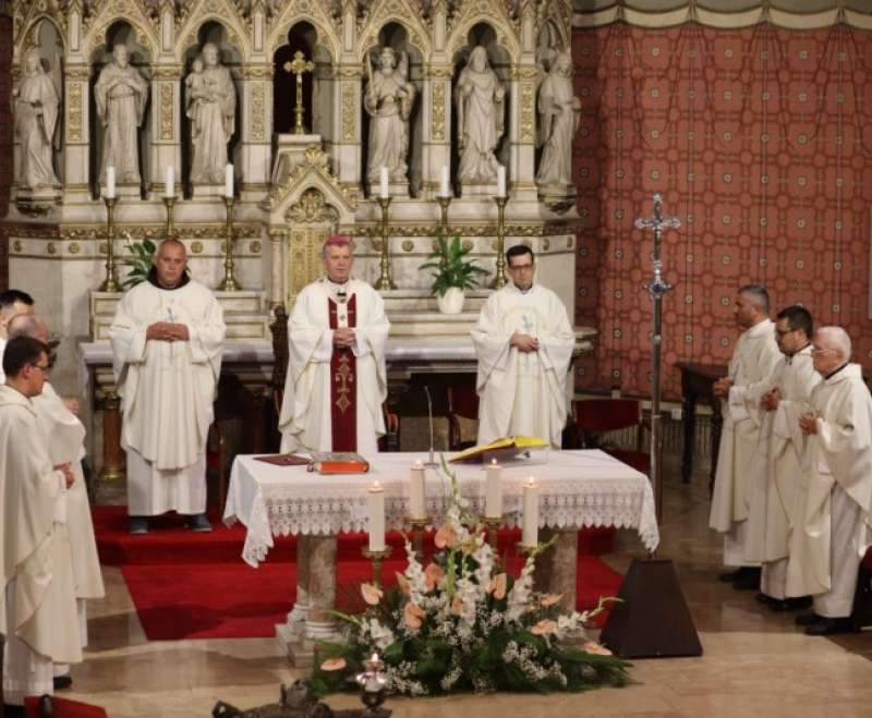Polaganje i proslava zavjeta sestara Služavki Maloga Isusa u sarajevskoj katedrali