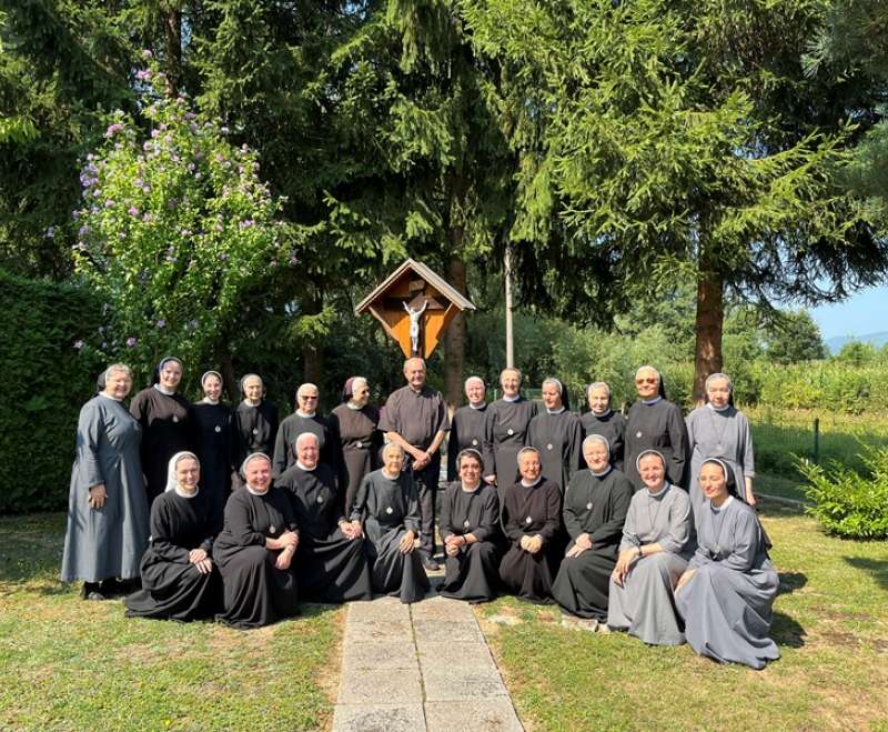 Održane duhovne vježbe sestara Služavki Malog Isusa sarajevske provincije Održane duhovne vježbe sestara Služavki Malog Isusa sarajevske provincije